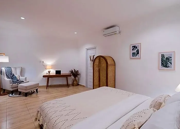 ホテル Leya & Leon Canggu - Private 3br With Pool バリ島